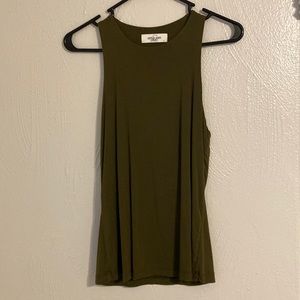 Carly Jean Tank Medium